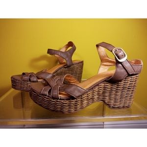 Jeffrey Campbell real leather woven platform sandals